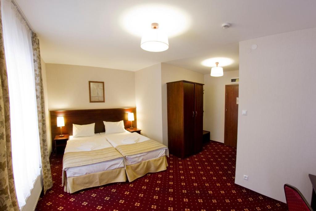 ביילסקו-ביאלה Hotel Stara Szmergielnia חדר תמונה
